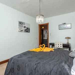 Villa Longa, Yaiza (Lanzarote)