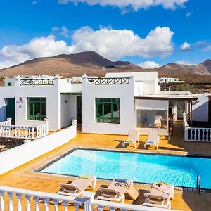 Villa Sol Y Mar, Yaiza (Lanzarote)