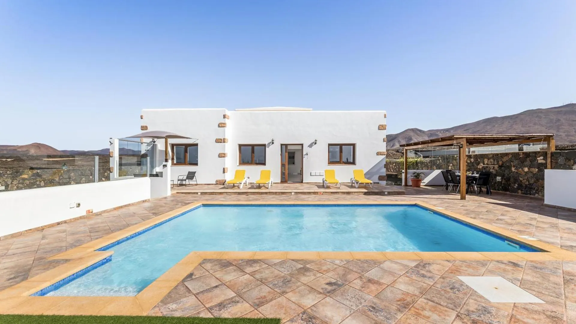 Home2Book Idyllic Villa La Hoya, Private Pool location